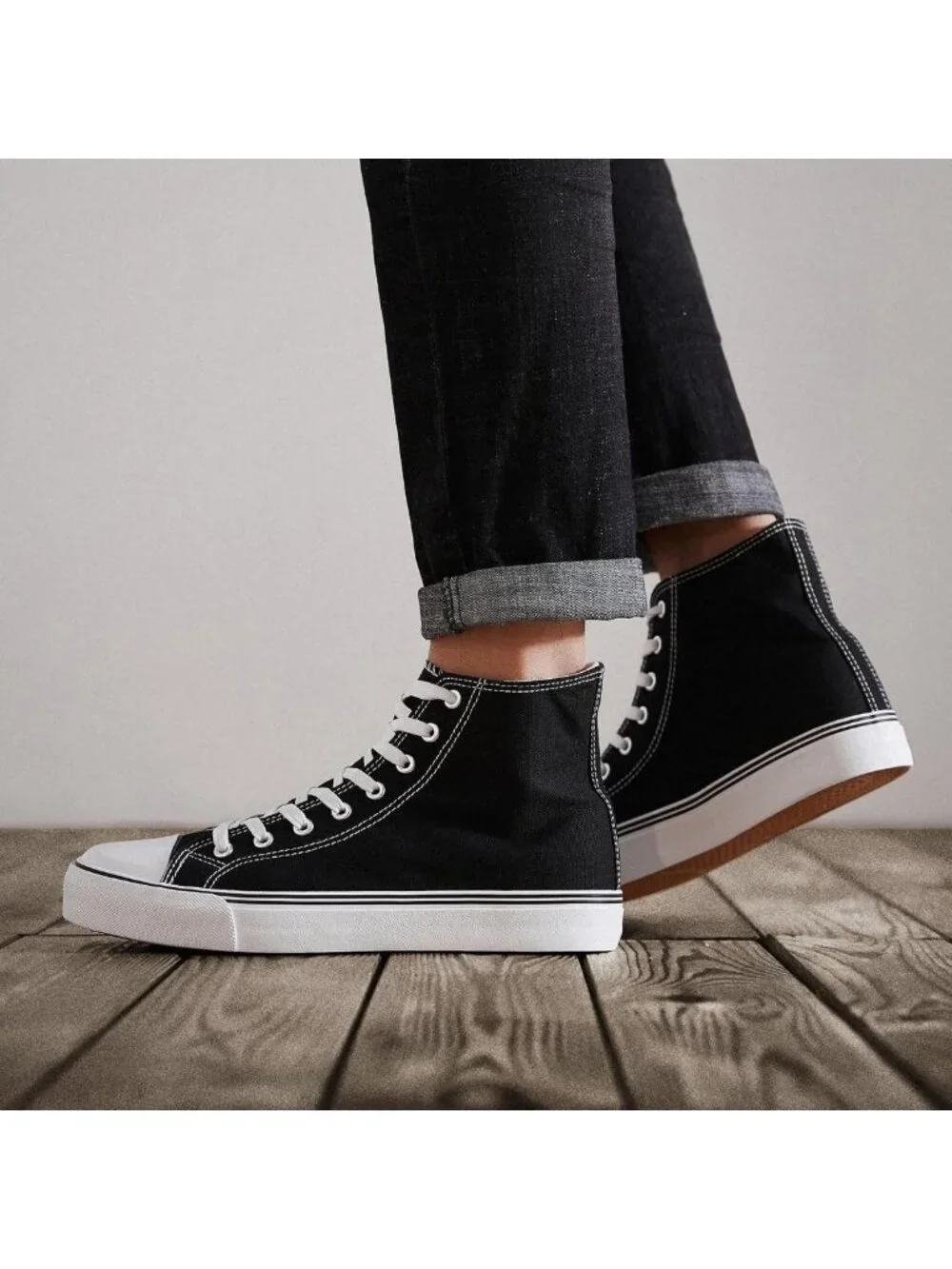 Stylish High Top Canvas Sneakers for Men - Lace Up Casual Walking Shoes